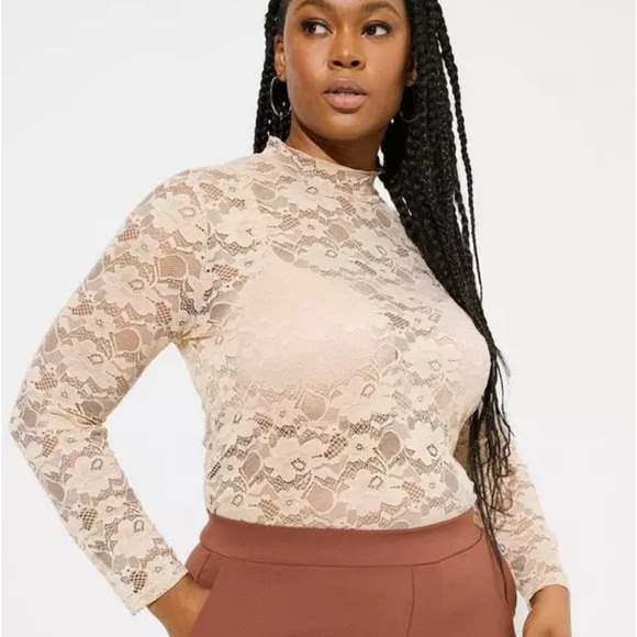 NWT Torrid Sheer Stretch Lace Mock Neck Long Sleeve Top Beige 3X 22-24 - Picture 1 of 9